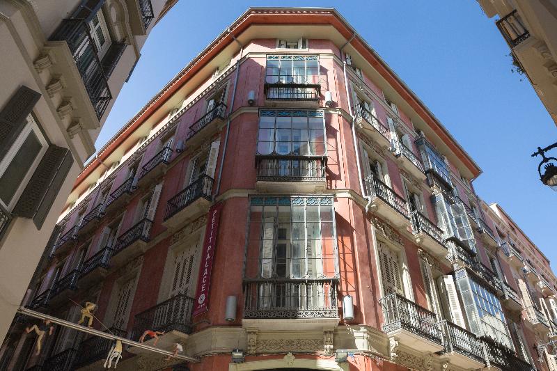 Petit Palace Plaza Malaga Hotel